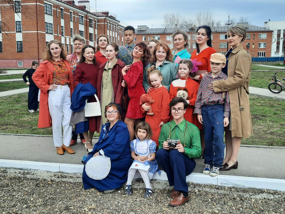 В Перми прошел весенний показ моды советских времен