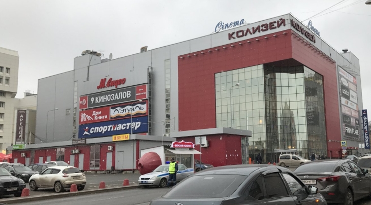 В Перми исчезнут киоски перед ТЦ «Колизей-Cinema» и «Айсберг» 