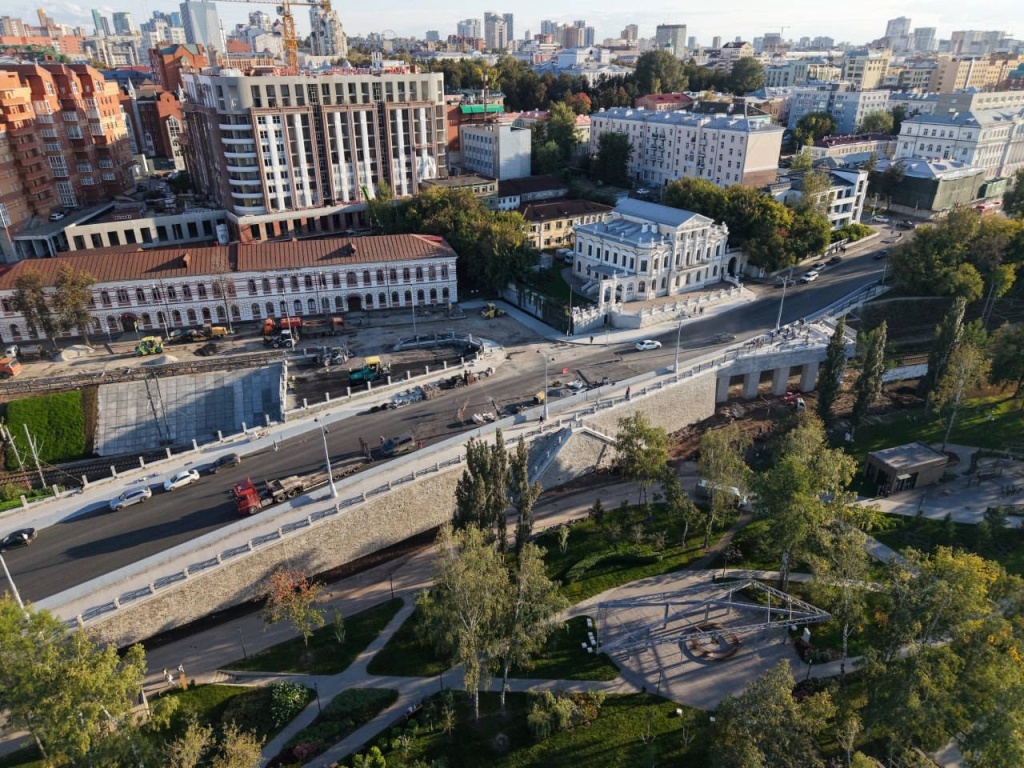 В Перми построили новую смотровую площадку над набережной