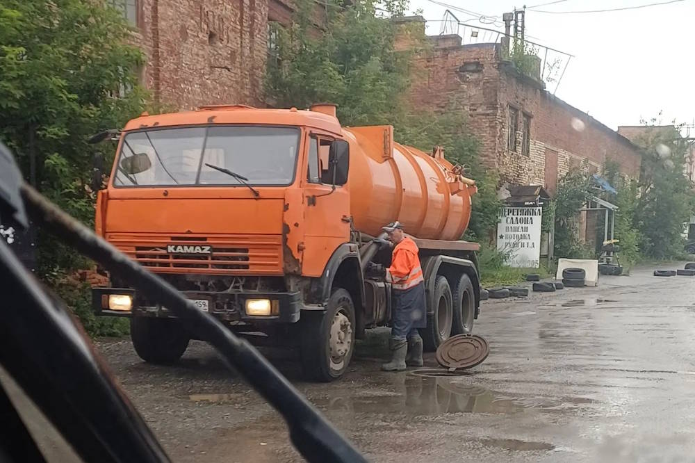 «НОВОГОР» напомнил о штрафах за нелегальный слив отходов
