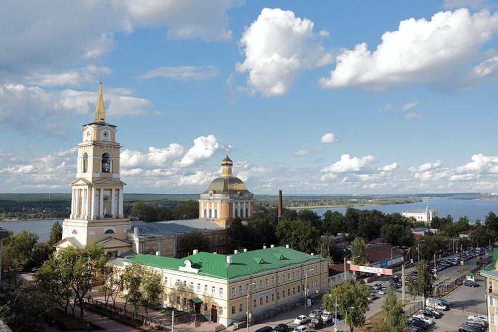 Один из золотых куполов Спасо-Преображенского храма изменит цвет