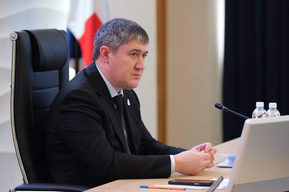 Губернатор Дмитрий Махонин готовится к выдвижению на второй срок 